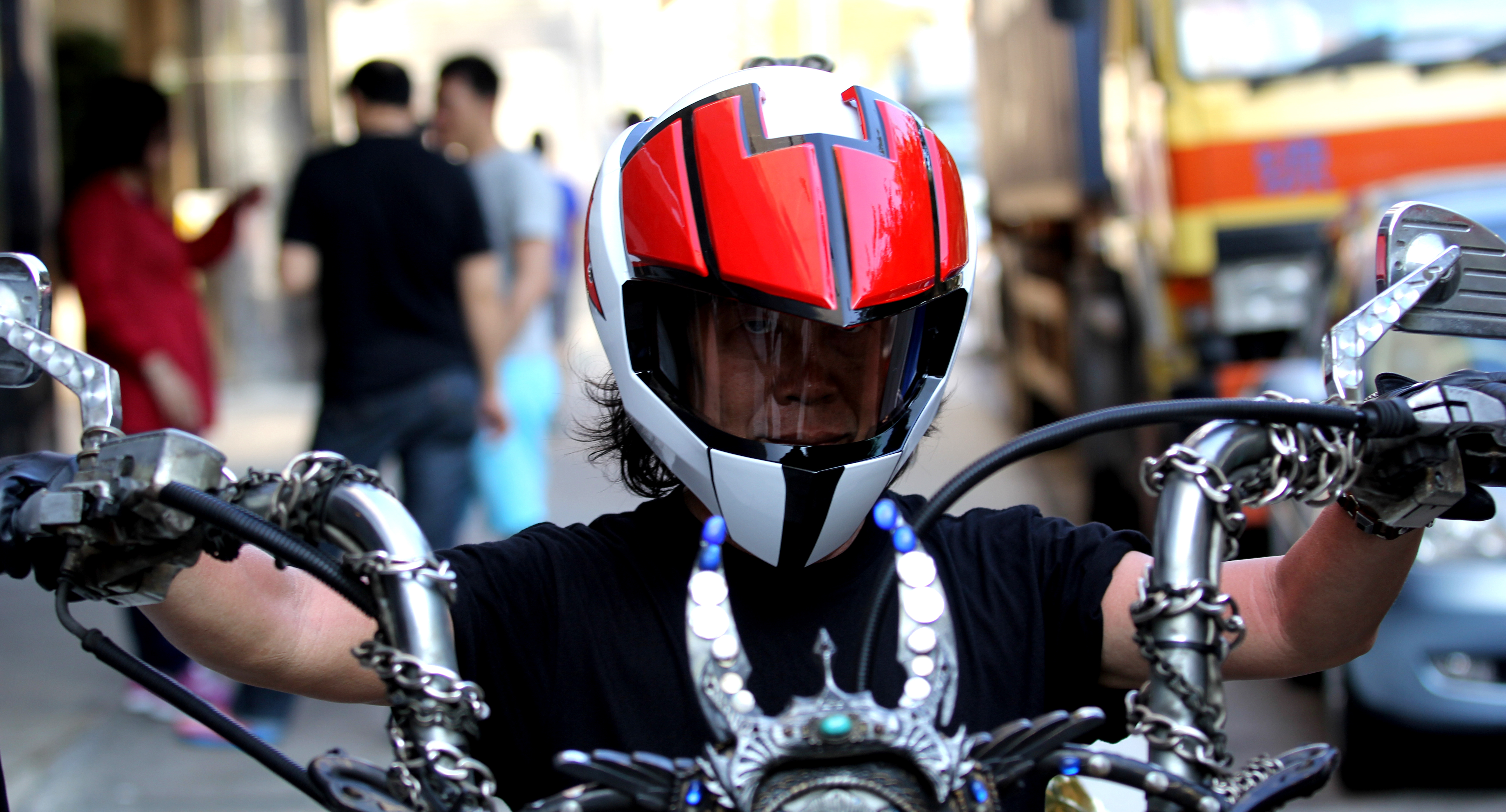 macross motorcycle helmet
